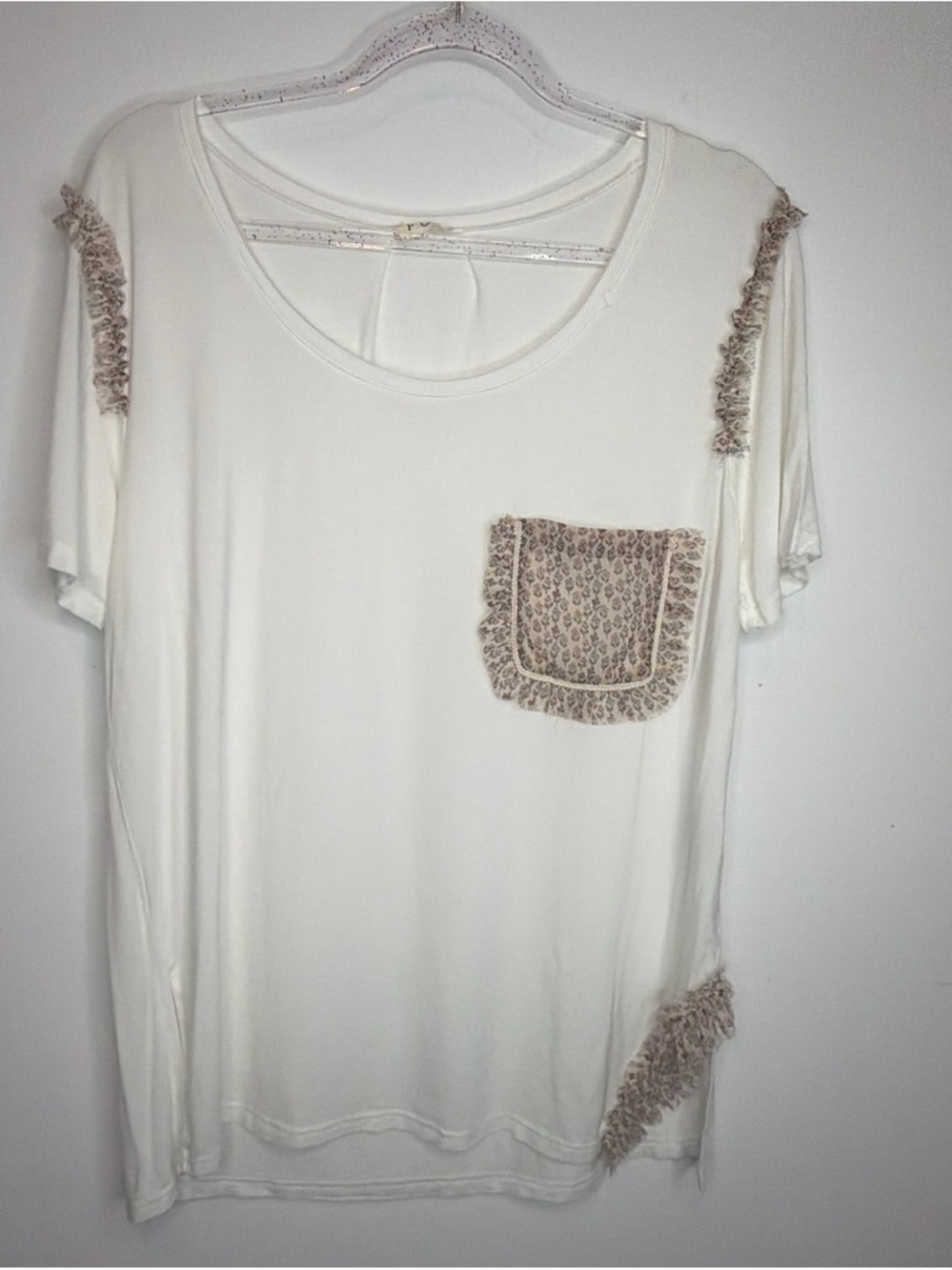 Women's Cream Short-Sleeve Pocket Tee with Leopard Trim